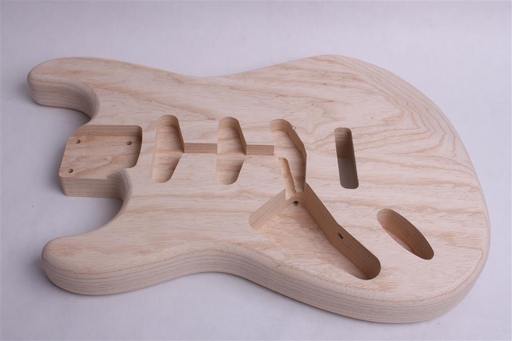Sound Guitar Works Hard Ash Strat Body 
