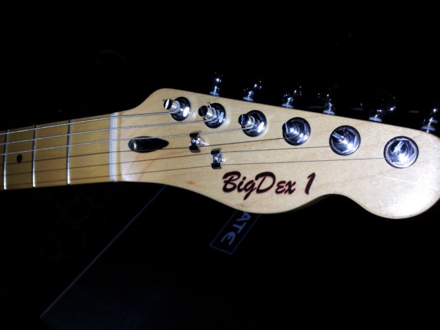 customshoptele3.jpg